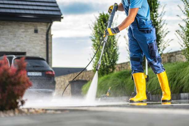 Why Choose Our Certified Pressure Washing Experts for Your Project Needs in Huntsville, AL?